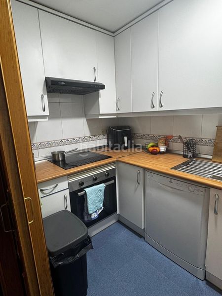 Foto e47b8529-f42e-4062-b729-ffe8c7a14469. Rent studio with heating in Centro Parla