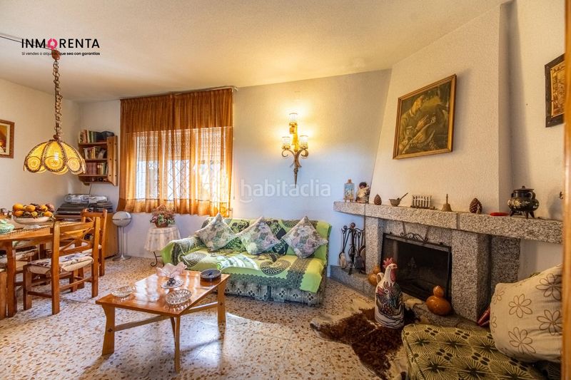 Foto cb0a7a21-05e8-4d9a-bfef-346ee9985bda. Xalet amb aparcament a Villa del Prado
