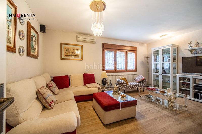 Foto be7637aa-1ad9-4e75-a4b6-48a8ce161abd. Chalet with heating parking pool in Villamanta