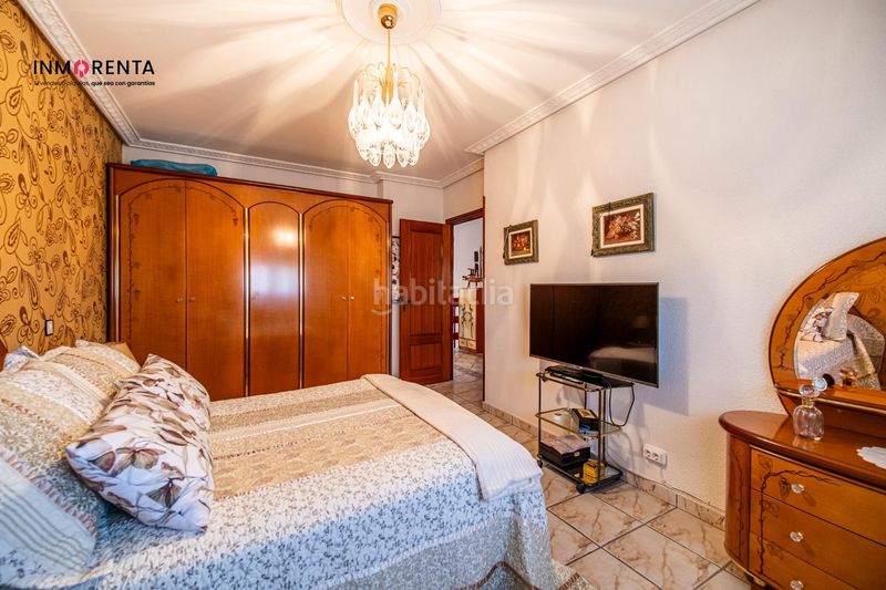 Foto dc18db92-e00f-4d88-a69f-666280588a93. Chalet with heating parking pool in Villamanta