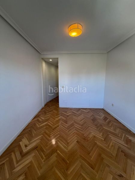 Foto 026c4abb-86ac-4c67-9f53-70c5a62294b0. Rent flat with heating in Palacio Madrid