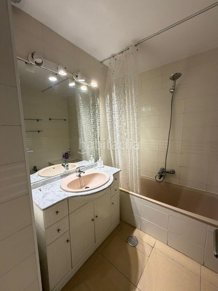 Foto 7a4b86cc-a52e-43cd-96bc-61fc82bacc15. Rent flat with heating in Palacio Madrid