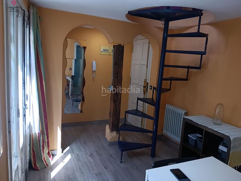 Foto 4c341766-f3b2-400e-b62c-a3f4201a980a. Affitto duplex con riscaldamento in Embajadores-Lavapiés Madrid