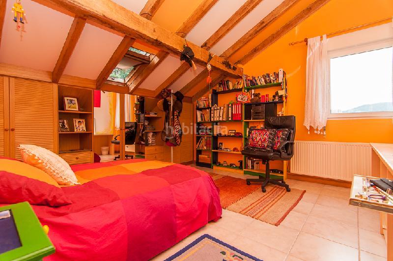 Foto 27021f26-d493-4e73-b1e9-b2490e4a58b0. Casa chalet individual con parcela de 5000 mt en Bárcena de Cicero