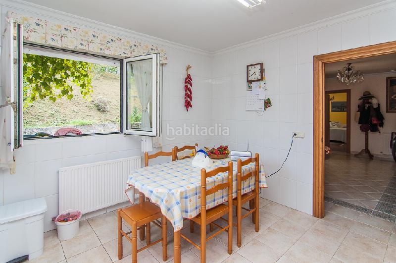 Foto a4f26243-7002-4165-8379-0192ff7c18b8. Casa chalet individual con parcela de 5000 mt en Bárcena de Cicero