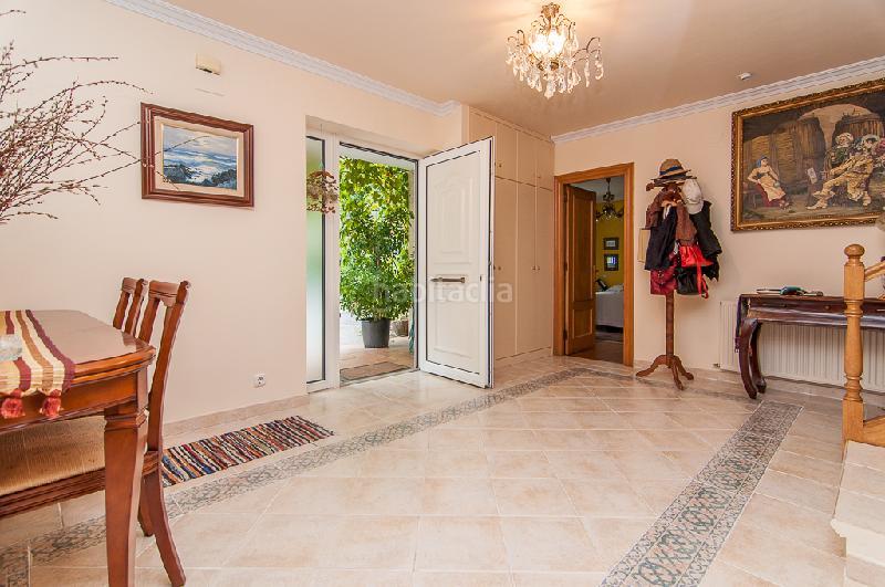 Foto af5a002b-f75e-4ed2-a15f-f8f24e75551d. Casa chalet individual con parcela de 5000 mt en Bárcena de Cicero