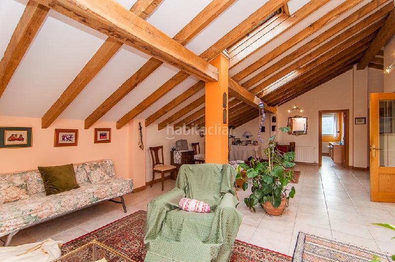 Foto e9283755-2428-413a-a63c-52dc565bba04. Casa chalet individual con parcela de 5000 mt en Bárcena de Cicero