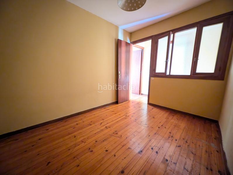 Foto 0fef6298-4121-4b64-a5fd-ab661a156a82. Piso en calle la magdalena 17 oportunidad en el centro ! buscas un piso amplio y con potencial a un precio imbatible? esta es tu ocasión. vivienda d en Colindres