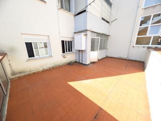 Pis a Colindres - la magdalena 8. Piso grande para reformar en el centro de colindres