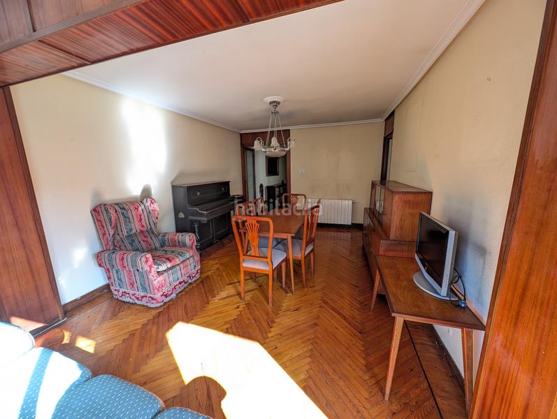 Foto bd046382-83c3-44d4-9d54-e10eba60deed. Pis a Colindres - la magdalena 8 a Colindres