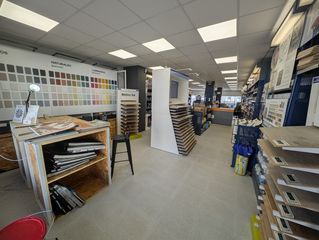 Local Comercial a Colindres - CALLE HELIODORO FERNANDEZ - RCIA LA GLORIETA 10