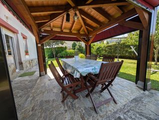 Casa in San mames de aras 27. Chalet individual con piscina privada en cantabria oriental