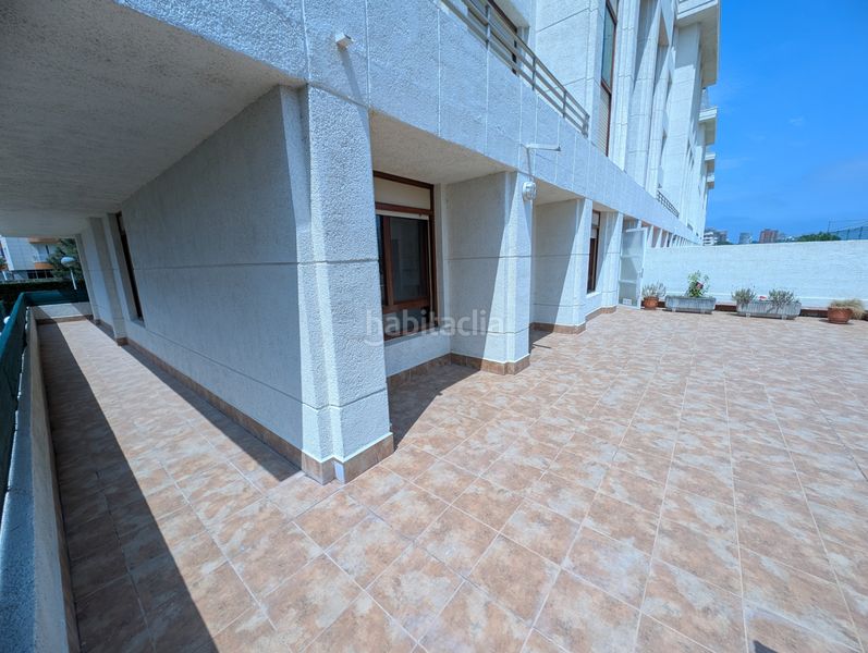 Foto 01f2257b-67ad-4ace-8e2c-b71778627be3. Piso en Laredo - calle enrique mowinckel- rcia amanecer 84 bajo en la playa en Laredo