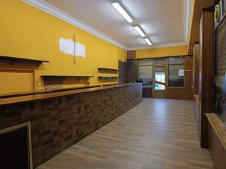 Locale commerciale in Cruces