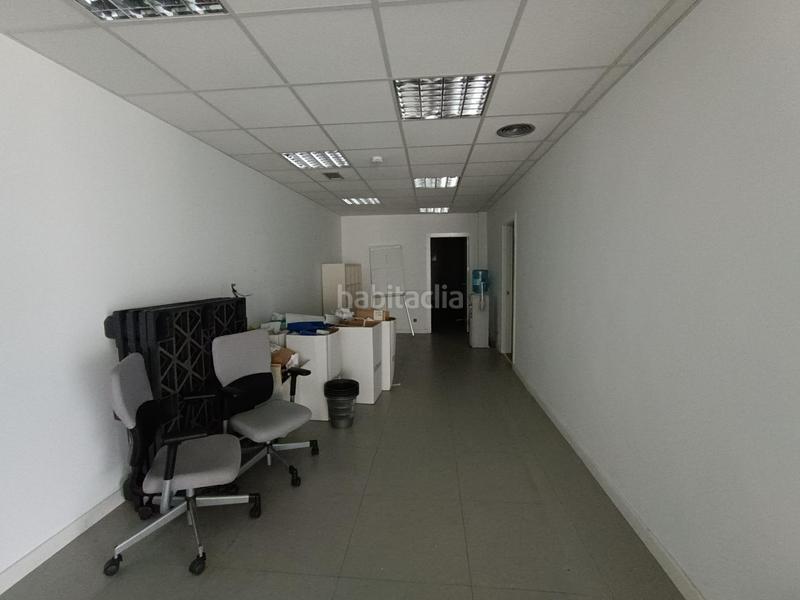 Foto 39ab8dec-cf04-447d-9cd7-4c19b67d0162. Lloguer local comercial a Cruces Barakaldo