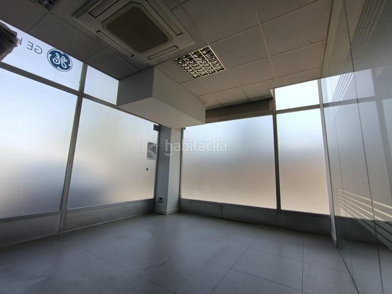 Foto 6f475811-1c70-444a-b13d-0210a4e32555. Lloguer local comercial a Cruces Barakaldo