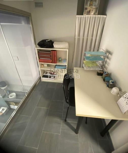 Foto f8f539f8-dfc5-47d4-afa0-039cb7f136bb. Location local commercial dans Cruces Barakaldo