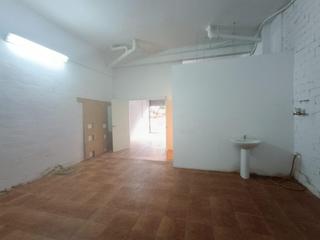Locale commerciale in Bagatza - S. Vicente