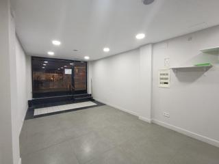 Location Local commercial à Cruces. Se alquila local comercial en barakaldo zona cruces de 32 m2  en