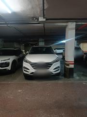 Aparcament cotxe a Centro. Se vende amplia parcela de garaje en barakaldo zona centro.
