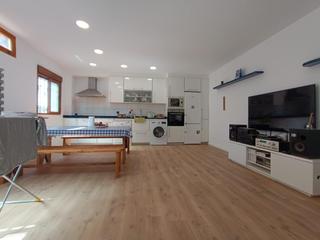 Local commercial à Zorrotza. Se vende local en bilbao zona zorroza actualizado como loft