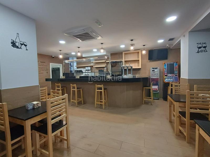 Foto f8b90dad-63e1-4802-aa6b-472930ec24ee. Lloguer local comercial a Centro Barakaldo