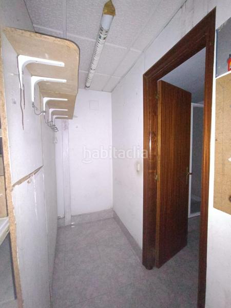 Foto 1b1eb3b0-88e2-4565-88b0-02283378f11f. Local comercial local en venta en calle hermanos larrarte. en Santurtzi