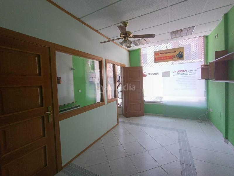 Foto e3c0f302-f1e3-48e1-9b1b-a4725d7d9e4b. Local comercial local en venta en calle hermanos larrarte. en Santurtzi