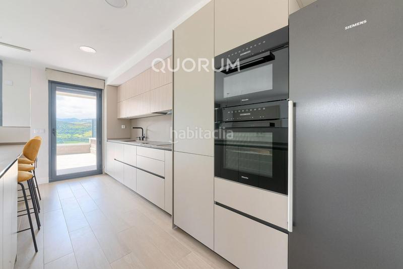 Foto c14212ac-c657-465c-b36d-f8f1cf849e24. Casa adossada amb calefacció aparcament a Zierbena