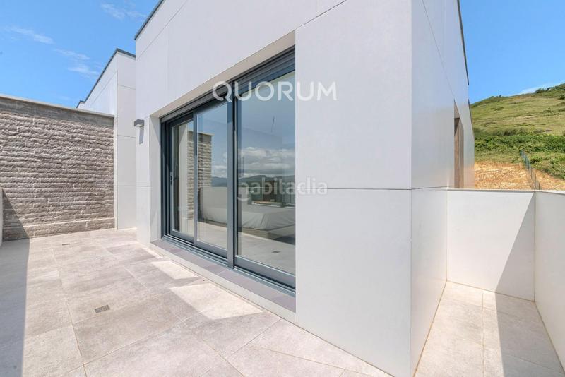 Foto cf7621c0-e29d-4a2e-80dc-7258c1239f35. Casa adossada amb calefacció aparcament a Zierbena