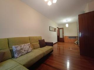 Miete Etagenwohnung in Arteagabeitia - Retuerto - Kareaga. Se alquila en barakaldo piso de 2 hab y 2 baños con ascensor cot