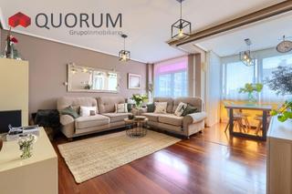 Pis en Lasesarre. 3 habitaciones y 2 baos con garaje y trastero en urban galindo