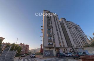 Pis en Arteagabeitia - Retuerto - Kareaga. Tres habitaciones en la casa barco de arteagabeitia