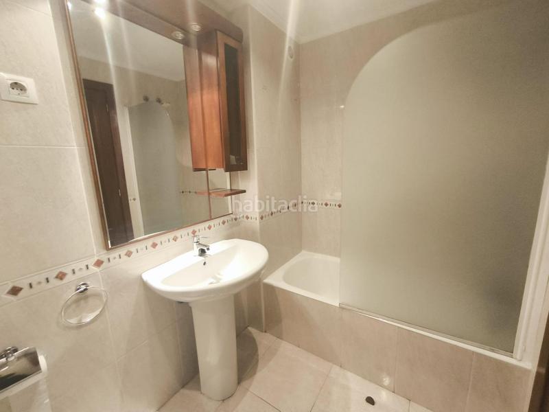 Foto 35904c4a-a002-4615-862c-9fd19e5f7c13. Pis amb calefacció aparcament a Lasesarre Barakaldo