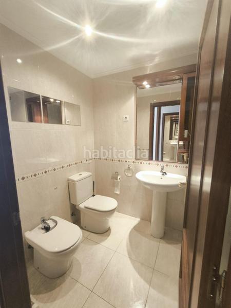 Foto 8fa724e8-9f6d-435b-b780-ed3171900467. Pis amb calefacció aparcament a Lasesarre Barakaldo