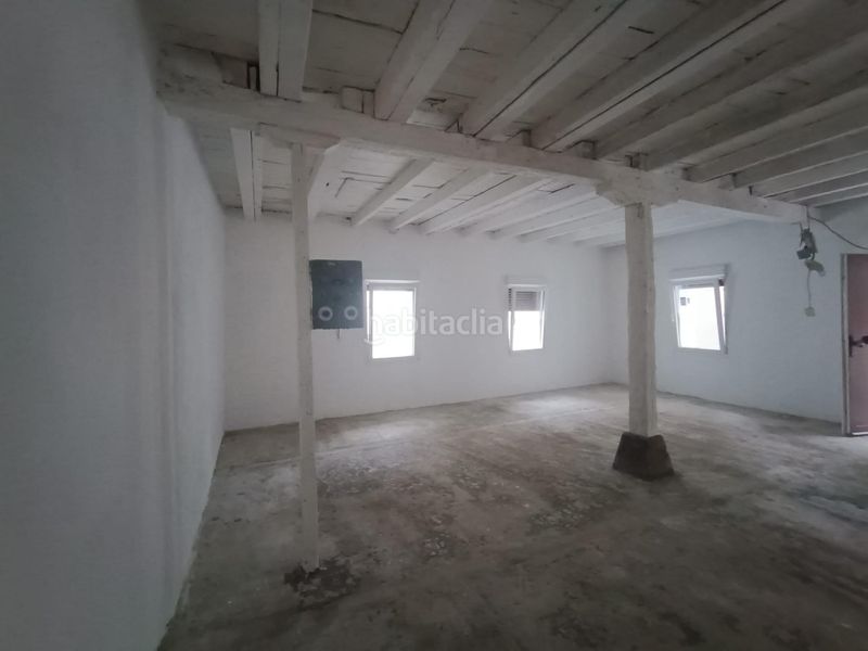 Foto c2b31595-8b6c-40d6-8000-3dd820ceb2db. Local comercial a Valle de Trápaga - Trapagaran