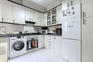 Appartamento in Bagatza - S. Vicente. Dos habitaciones con ascensor a nivel de calle junto a los juzga