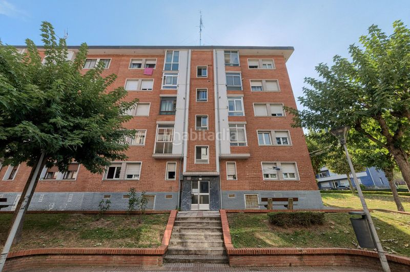 Foto ee08073d-0ca4-4ada-a92d-926f652372d8. Pis amb calefacció a Cruces Barakaldo