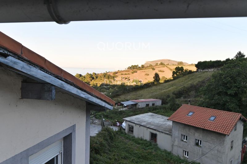 Foto 1d28c4f0-386a-426b-b5b4-bfebabb4c87a. Masía se vende casa en kobaron con preciosas vistas al mar para reformar a tu gusto en Muskiz