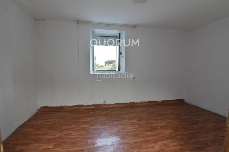 Foto 7692a326-947a-41cf-b684-b472b847bbe6. Masía se vende casa en kobaron con preciosas vistas al mar para reformar a tu gusto en Muskiz