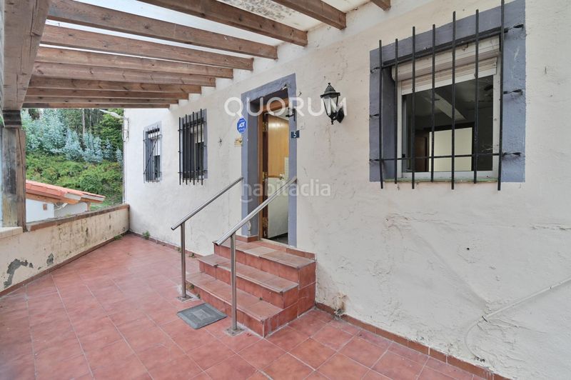 Foto 82af818d-2da0-4376-8685-1c98817d716c. Masía se vende casa en kobaron con preciosas vistas al mar para reformar a tu gusto en Muskiz