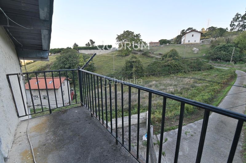 Foto bea58148-d71f-4c1b-b554-11003c09644c. Masía se vende casa en kobaron con preciosas vistas al mar para reformar a tu gusto en Muskiz