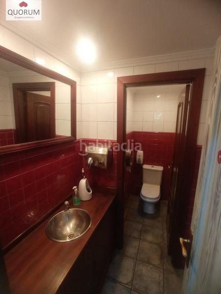 Foto 25b960e6-db0b-4c6a-acb5-777754261480. Local comercial a Lasesarre Barakaldo