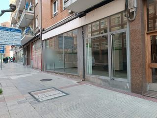 Lloguer Local Comercial a Rontegui-Pormetxeta. Se alquila local comercial de 125 m2
