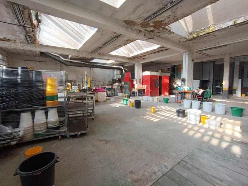 Foto f3773895-aa8e-44e7-acdf-c98ce810e175. Locale commerciale in Bagatza - S. Vicente Barakaldo