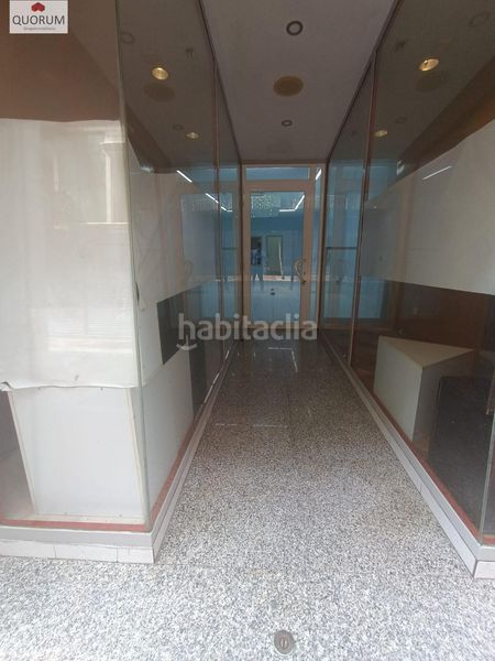 Foto 1d99c0cd-726a-46ab-8a84-25fc0b75d2fa. Local comercial a Centro Barakaldo