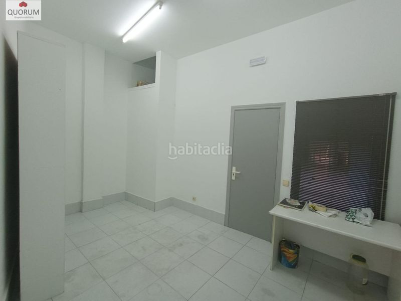 Foto 5127cda8-7417-42eb-b51a-0a1ae9f1c5d0. Local comercial a Centro Barakaldo