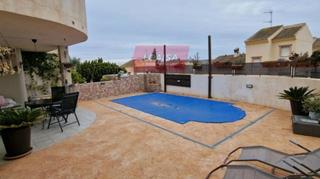 Xalet  N/a. Chalet en la cabuzana