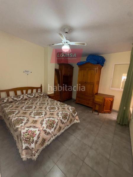 Foto ab65476d-a231-4a6d-b710-7fd8ca53a8a1. Pis amb aparcament a playa de Garrucha Garrucha