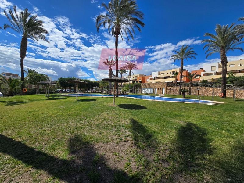 Foto c8a0eb0a-3c5c-40a8-85b7-c6dd0e866f68. Duplex con parcheggio piscina in Golf Valle Este Vera